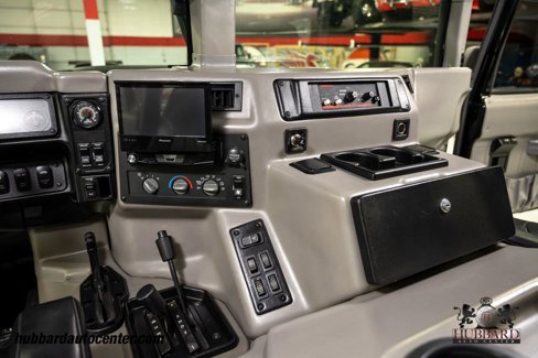 Used 2001 HUMMER H1 4-Door Wagon image 17