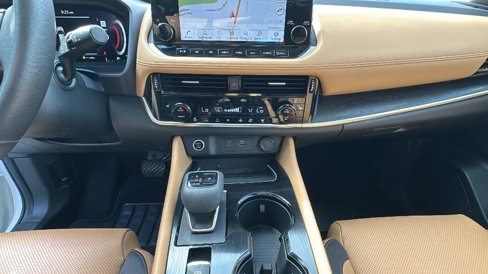 Used 2023 Nissan Rogue Platinum w/ Platinum Premium Package image 20