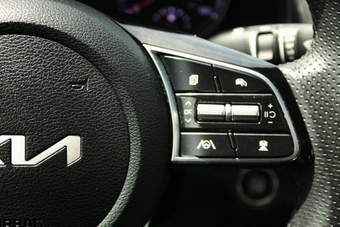 Used 2022 Kia Forte GT-Line w/ GT-Line Premium Package image 17