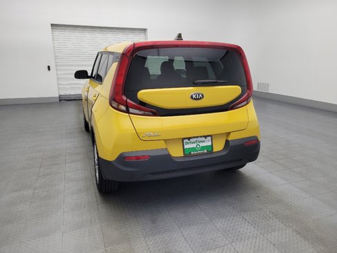 Used 2020 Kia Soul LX image 6