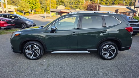 Used 2023 Subaru Forester Touring image 8