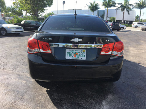 Used 2013 Chevrolet Cruze LTZ w/ Enhanced Safety Package image 7