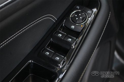 Used 2020 Ford Edge Titanium image 19