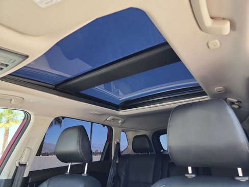 Used 2022 Nissan Rogue Platinum w/ Head-Up Display Package image 19
