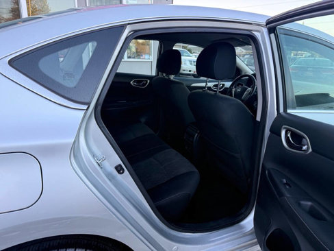 Used 2015 Nissan Sentra SV image 15