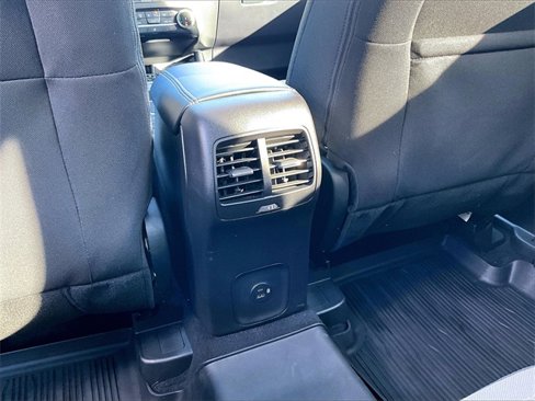 Used 2022 Ford Escape SE w/ Cold Weather Package image 29