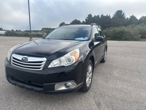 Used 2010 Subaru Outback 2.5i Premium w/ Popular Equipment Group 1B image 23