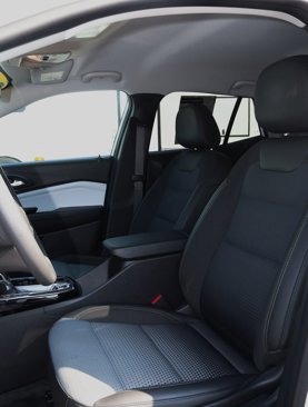 Used 2024 Chevrolet Trax LT image 17