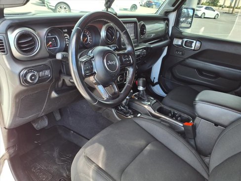 Used 2020 Jeep Wrangler Unlimited Sahara w/ LED Lighting Group image 23