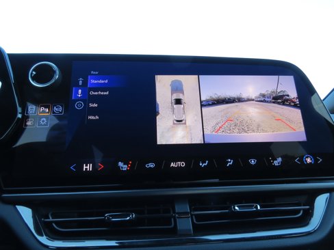 Used 2024 Chevrolet Equinox EV RS image 21