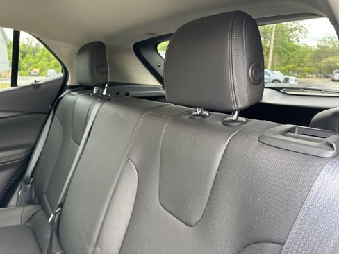 Certified 2024 Buick Encore GX Sport Touring image 29