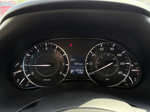 Used 2020 Nissan Armada SL image 38