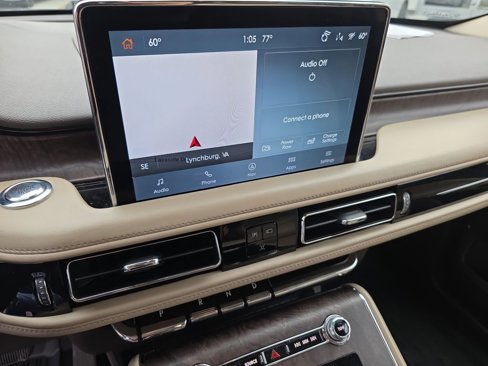 Used 2021 Lincoln Aviator Grand Touring w/ Elements Package Plus image 28