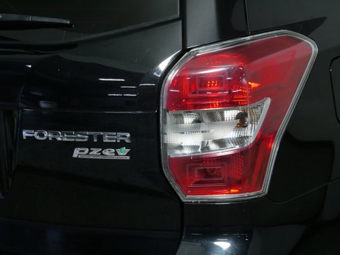 Used 2014 Subaru Forester 2.5i Premium w/ Popular Package #2 image 17