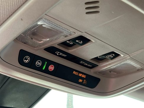 Used 2022 Chevrolet Malibu LT image 38