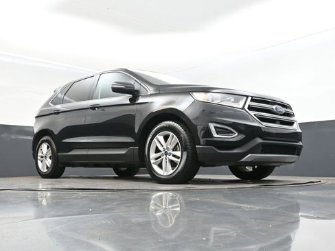 Used 2015 Ford Edge SEL w/ Equipment Group 201A image 46