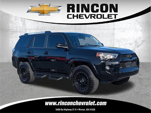 Used 2022 Toyota 4Runner SR5 image 1