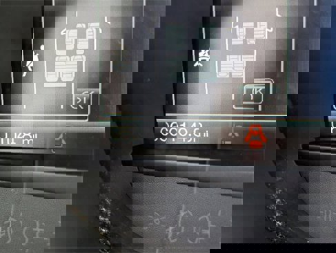Used 2023 Ford Edge SEL image 13
