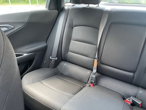 Used 2024 Chevrolet Malibu LT image 35