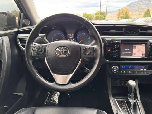 Used 2016 Toyota Corolla S Premium image 13