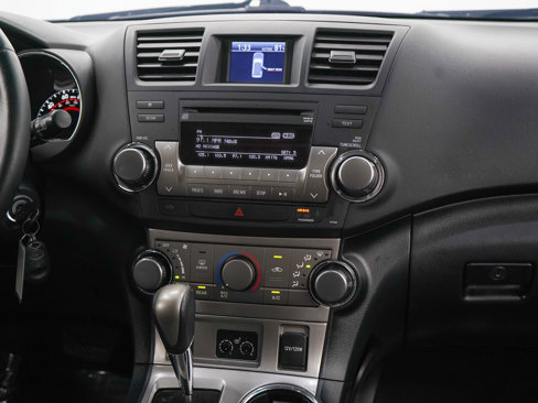Used 2012 Toyota Highlander SE image 14