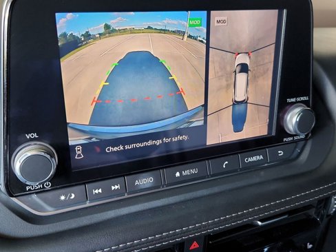 Certified 2021 Nissan Rogue SV w/ Premium Package image 20