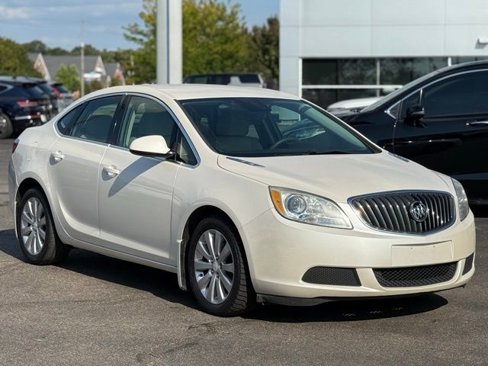 Used 2015 Buick Verano image 31