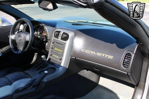 Used 2007 Chevrolet Corvette Coupe image 23