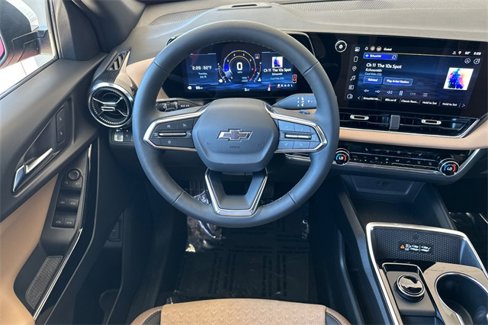 New 2026 Chevrolet Equinox ACTIV w/ Safety and Technology Package image 19