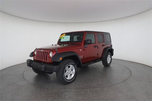 Used 2013 Jeep Wrangler Unlimited Sport image 3