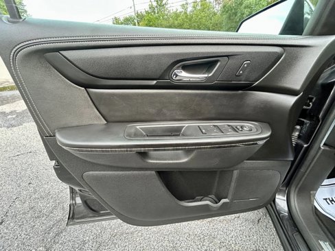 Used 2015 GMC Acadia SLT w/ Open Road Package image 12