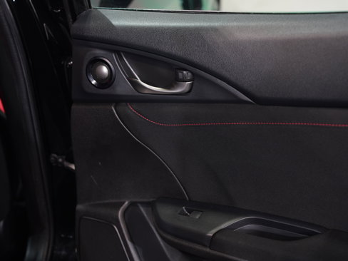 Used 2019 Honda Civic Type R image 27