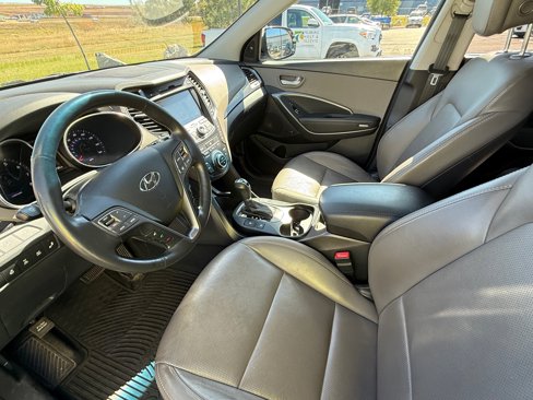 Used 2016 Hyundai Santa Fe Limited w/ Option Group 04 image 9