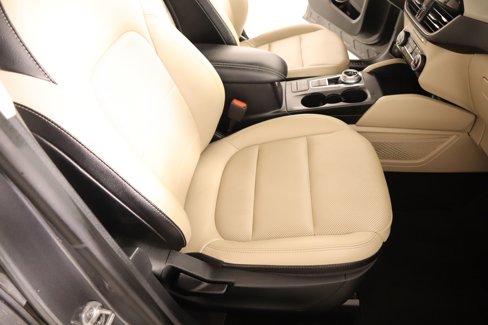 Used 2022 Ford Escape SEL image 13