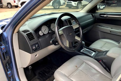 Used 2007 Chrysler 300 Touring w/ Comfort/Convenience Group image 14