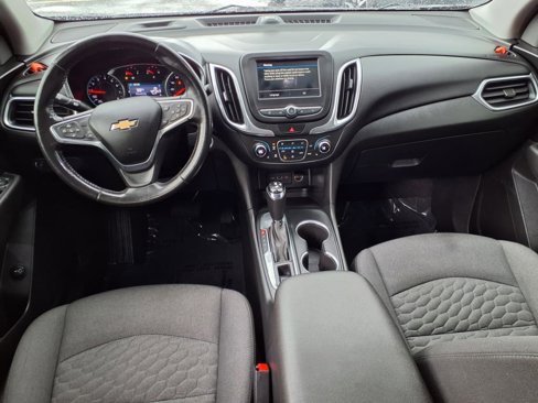 Used 2019 Chevrolet Equinox LT w/ Driver Convenience Package image 3