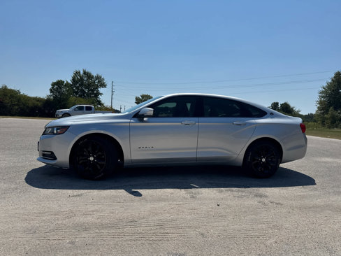 Used 2019 Chevrolet Impala LT image 3