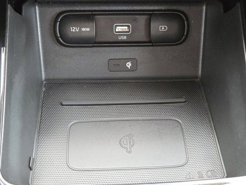 Used 2021 Kia Telluride EX image 18