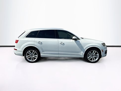 Used 2018 Audi Q7 3.0T Prestige w/ Prestige Package image 8