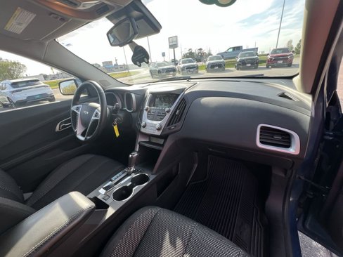 Certified 2017 Chevrolet Equinox LT w/ Convenience Package image 25