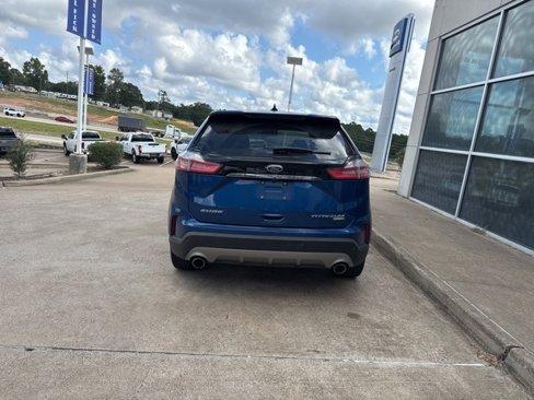 Used 2020 Ford Edge Titanium w/ Equipment Group 301A image 6