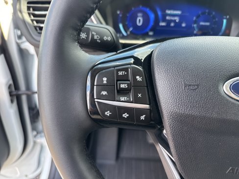 Used 2022 Ford Escape SEL w/ Technology Package image 31