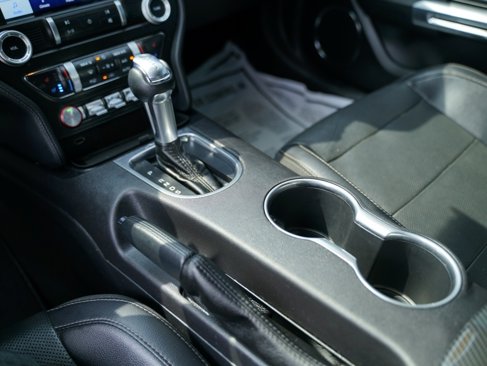 Used 2020 Ford Mustang Premium image 26