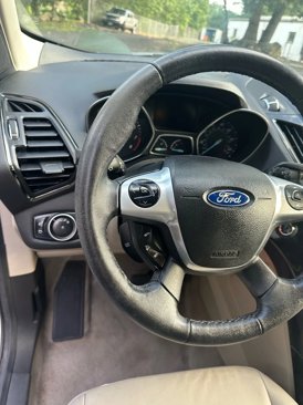 Used 2016 Ford Escape Titanium image 38
