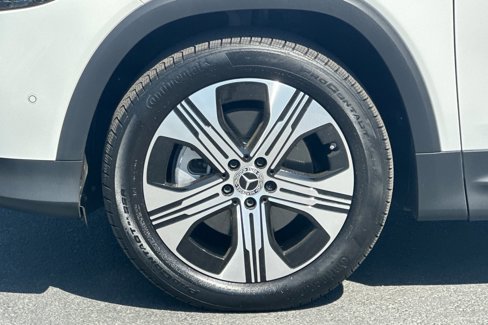Certified 2024 Mercedes-Benz EQB 300 4MATIC image 26