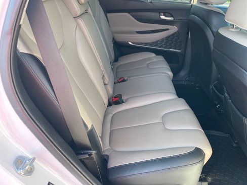Used 2019 Hyundai Santa Fe FWD image 18