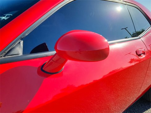 Used 2020 Dodge Challenger SXT image 13