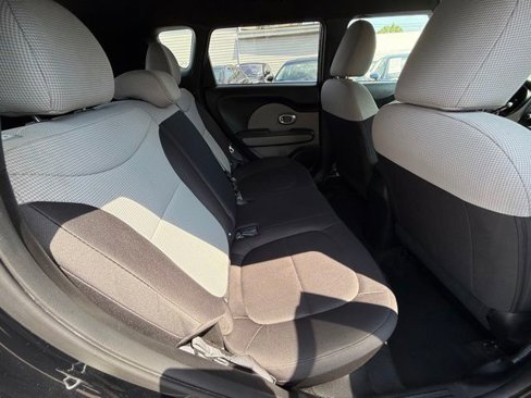 Used 2016 Kia Soul image 27