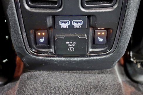 Used 2018 Jeep Grand Cherokee Limited image 23
