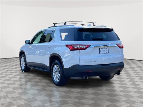 Used 2018 Chevrolet Traverse LT w/ LPO, 'HIT The Road' Package image 5